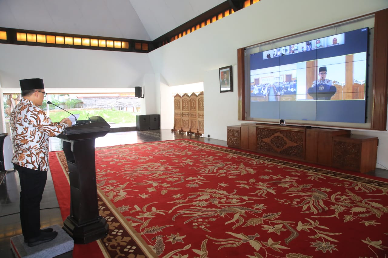 Bupati Abdullah Azwar Anas menyampaikan prioritas pembangunan daerah 2021. (Foto. Istimewa)