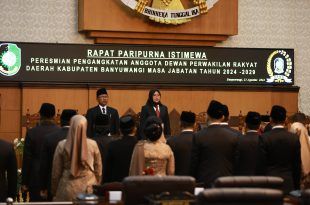 Pelantikan anggota dilakukan dalam Rapat Paripurna Istimewa yang berlangsung di Gedung DPRD Banyuwangi. (Foto. Istimewa)