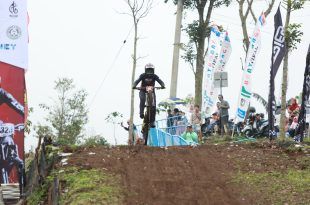 Gelaran Downhill UCI Berhasil Digelar di Banyuwangi Selian Indah Juga Menantang