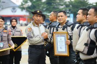 Polresta Banyuwangi Terima Penghargaan Orisinalitas & Ide Cerita Terbaik di Ajang Video PAMAPTA Polri 2025