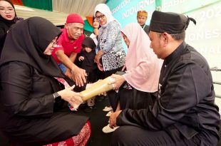 Warna Peringatan Harjaba ke-254 Dari Al-Qur'an Braille hingga Bantuan Kaki Palsu