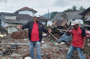 Pergantian Pucuk Pimpinan PDIP Banyuwangi Apakah Ada Bayang-Bayang Rekayasa Elite?